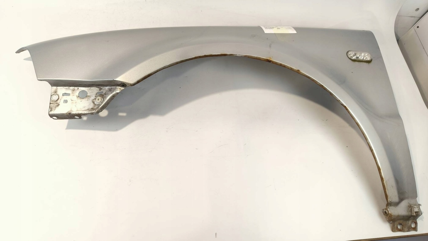 fender left front LA7W VOLKSWAGEN PASSAT B5 LIFT