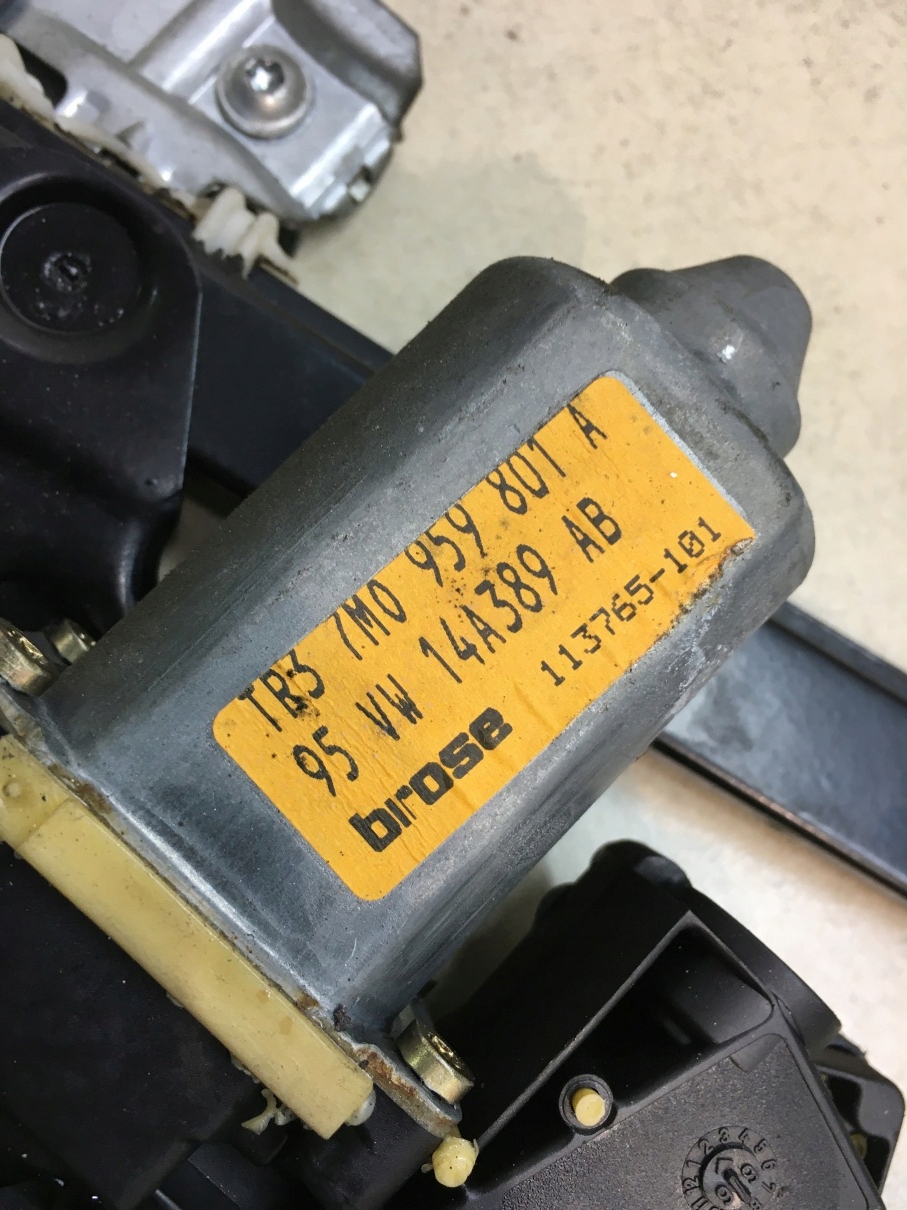 window regulator left front GALAXY and 7M0959801A 7M0837401P