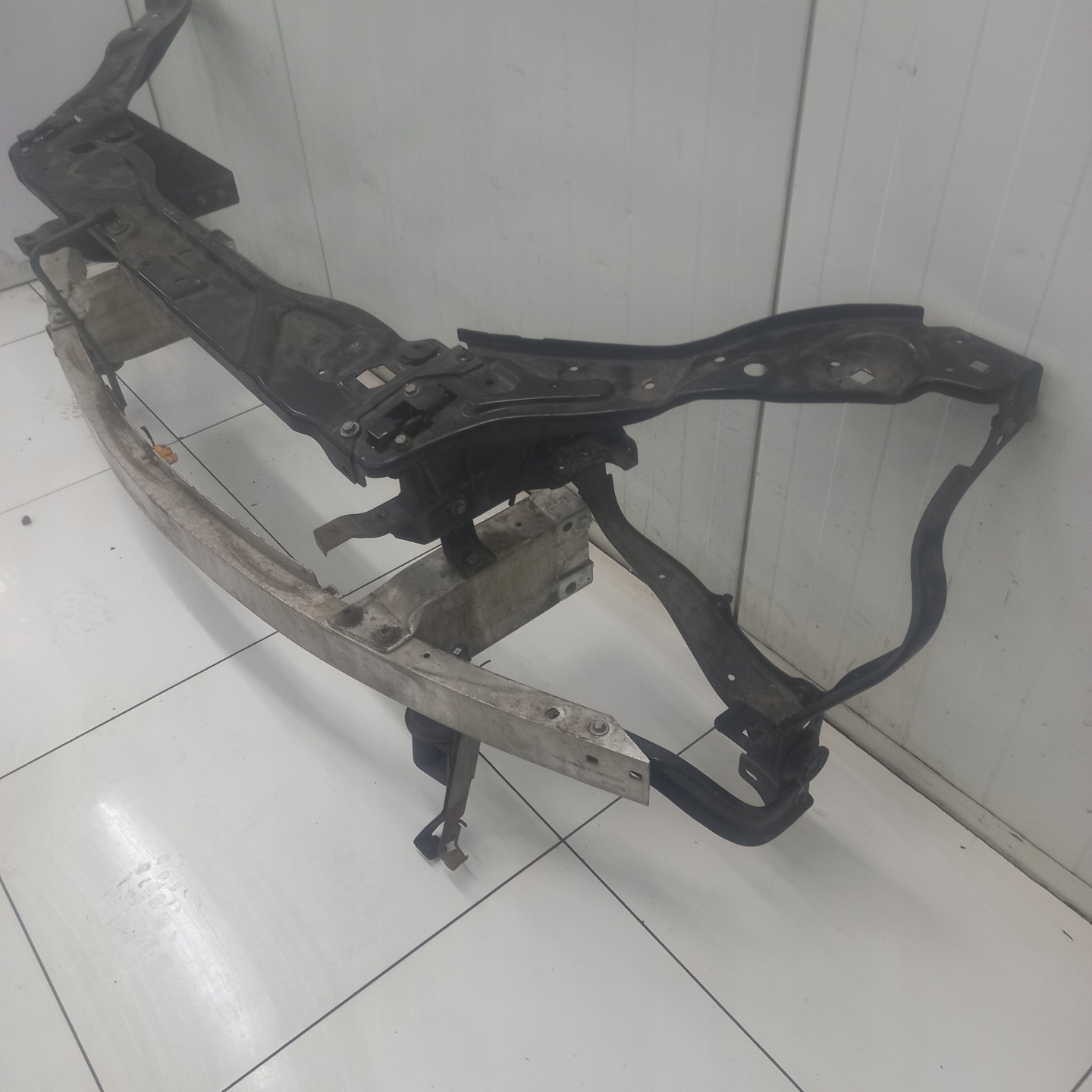 support panel for radiators MERCEDES-BENZ E KLASA W212