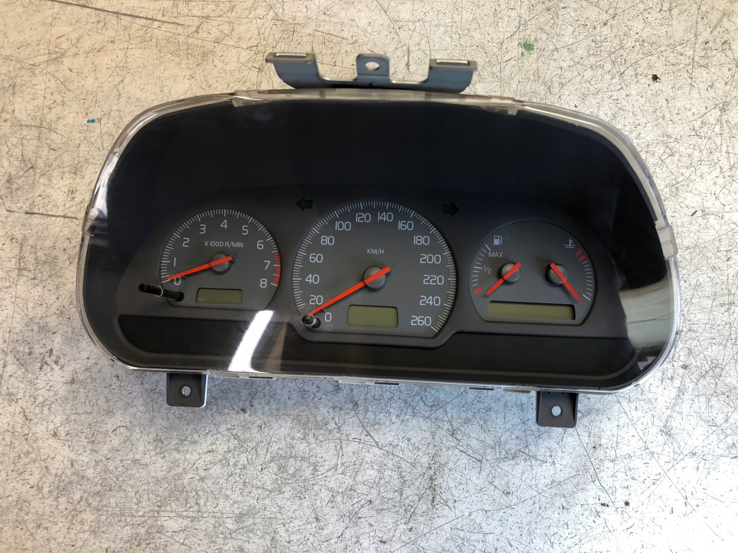 VOLVO V40 dials dials EUROPA 30889710