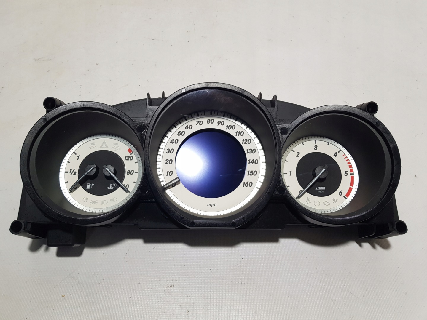 dials MERCEDES CLS W218 UK CDI 2189007004