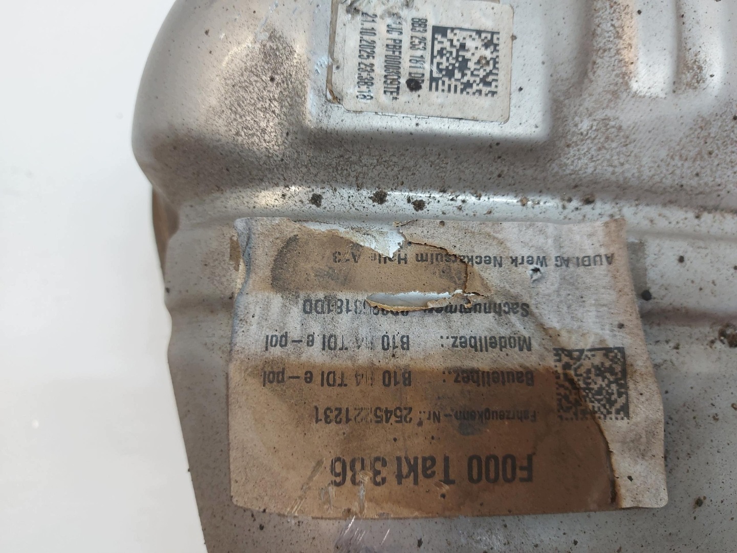 AUDI A5 8B3 B10 AVANT 2.0 TDI silencer rear 8B3253181DD