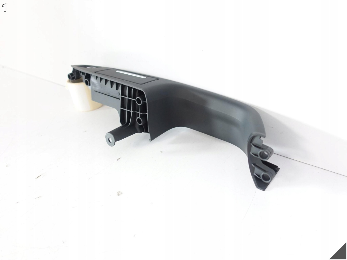 AUDI A7 S7 RS7 4G8 10-18 bracket door switch ashtray left rear part