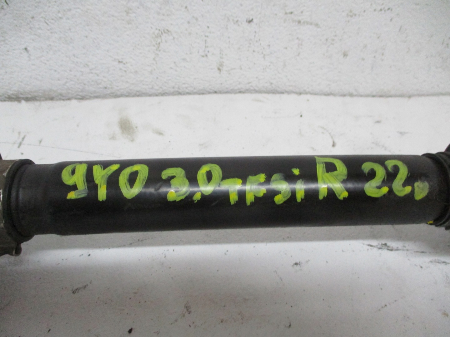semi-axis right front PORSCHE CAYENNE 9Y0 3,0TFSI 4M4407271H