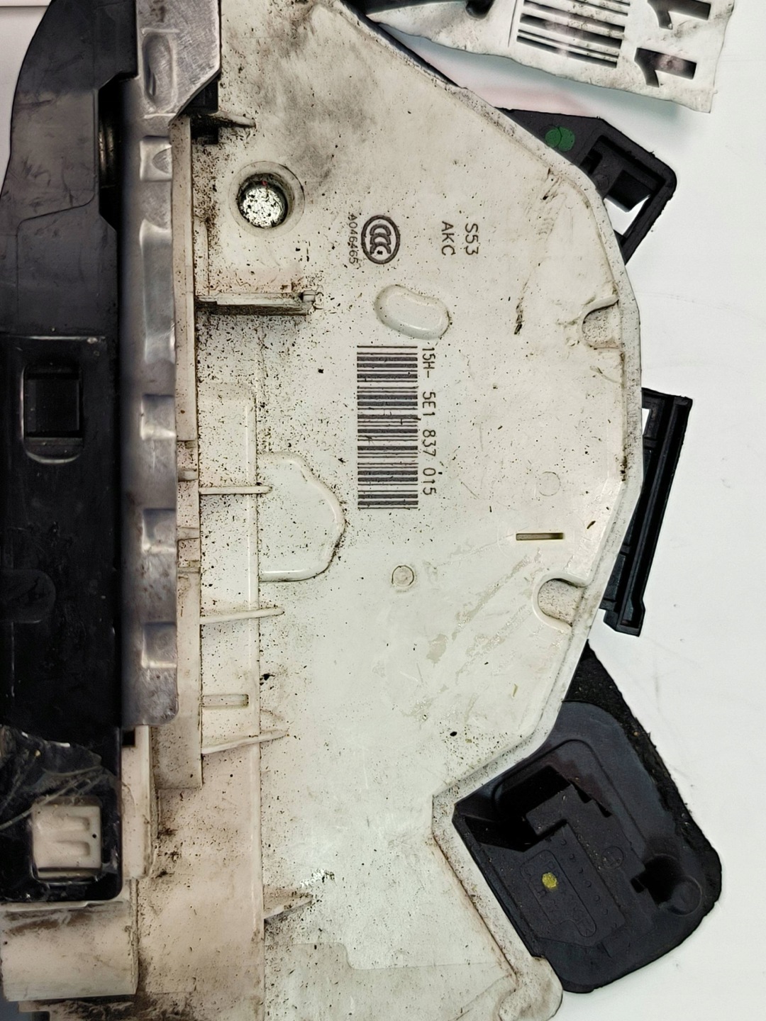 lock door left front 5E1837015 VOLKSWAGEN PASSAT B8
