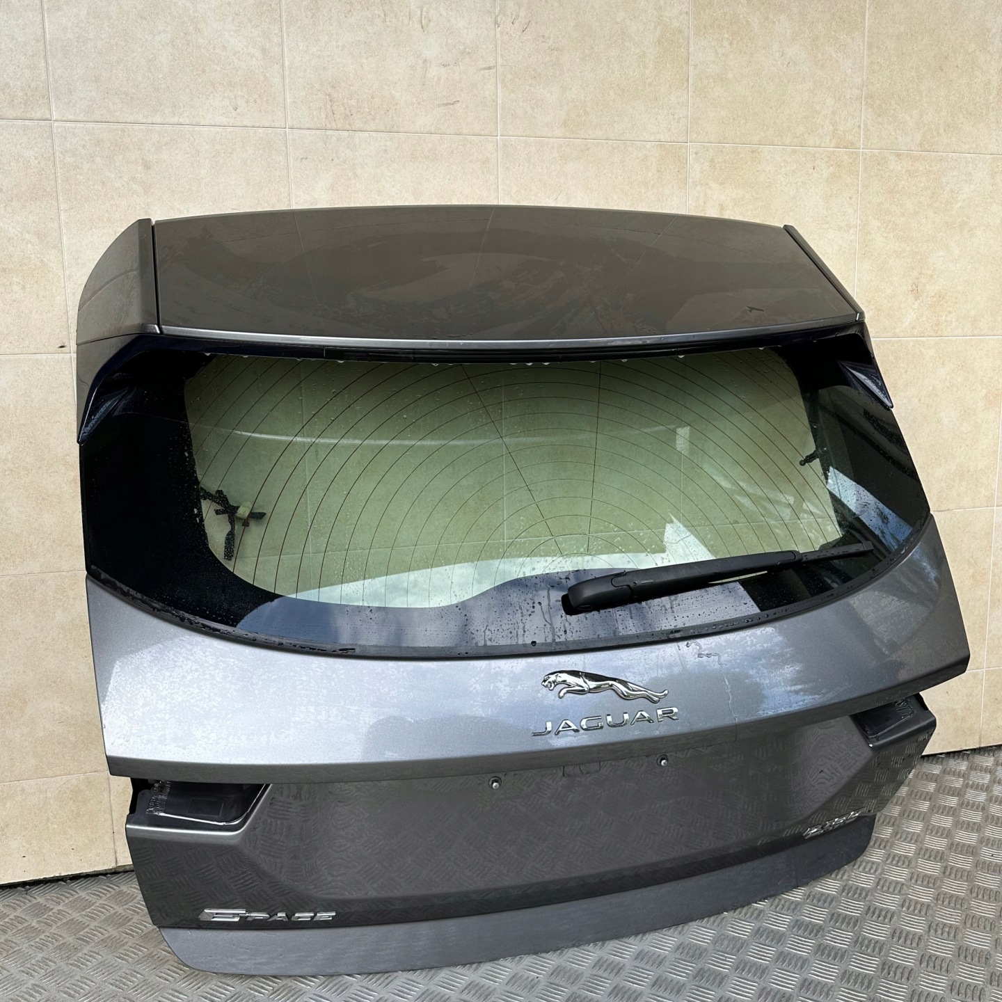 Heckklappe JAGUAR E-PACE 2017 ROK KAMERA