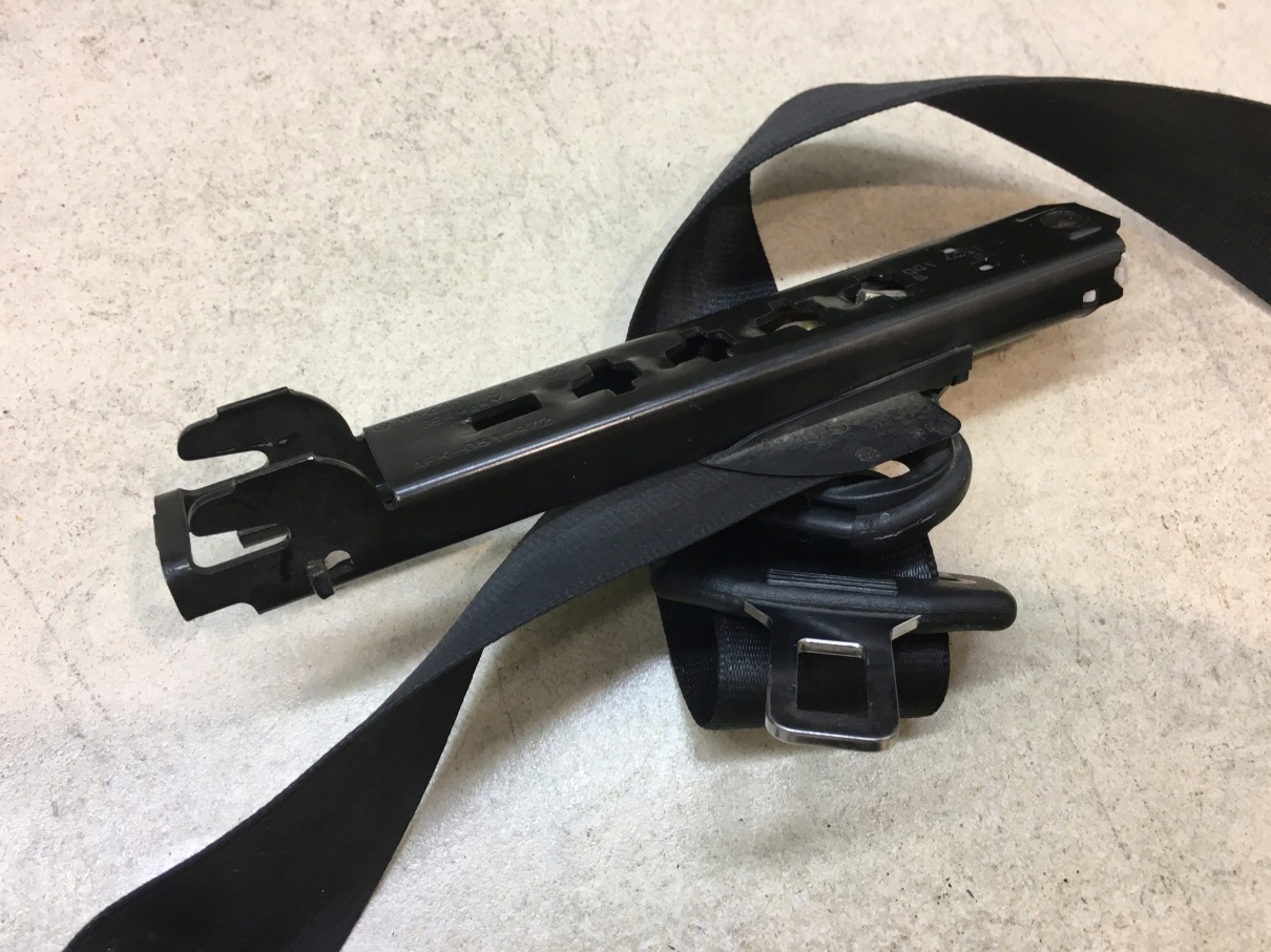 tension belt safety right front A6 C5 4B0857706D