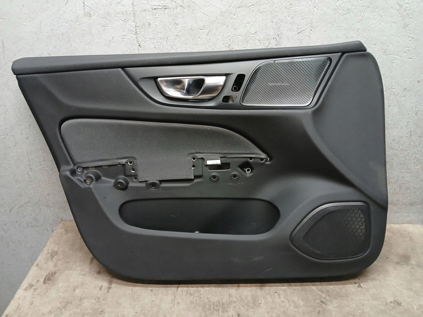 door upholstery left front VOLVO V-60 V60 V 60 18- 31490901