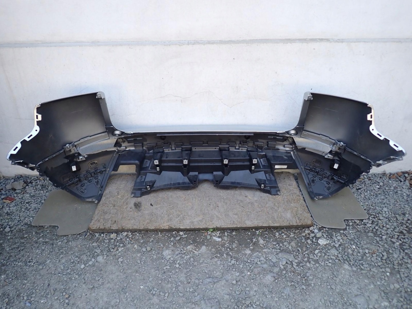 bumper rear part rear LAND ROVER RANGE ROVER EVOQUE DYMAMIC L538 2011-2015R