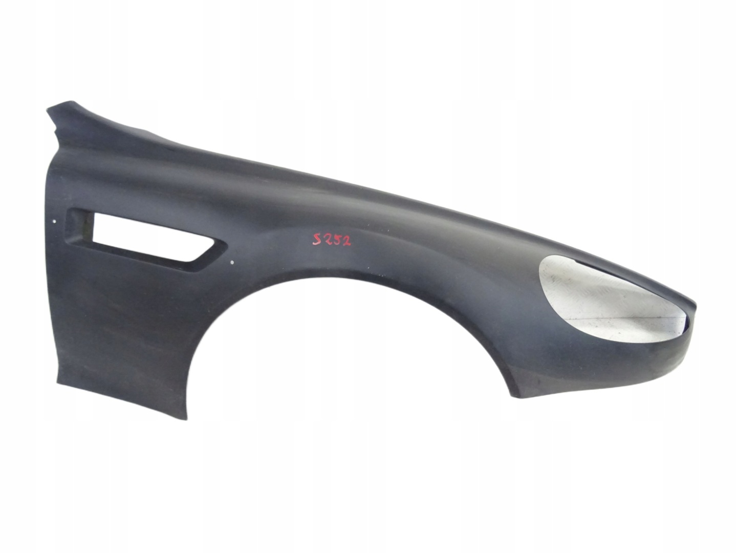 ASTON MARTIN DBS right fender front front