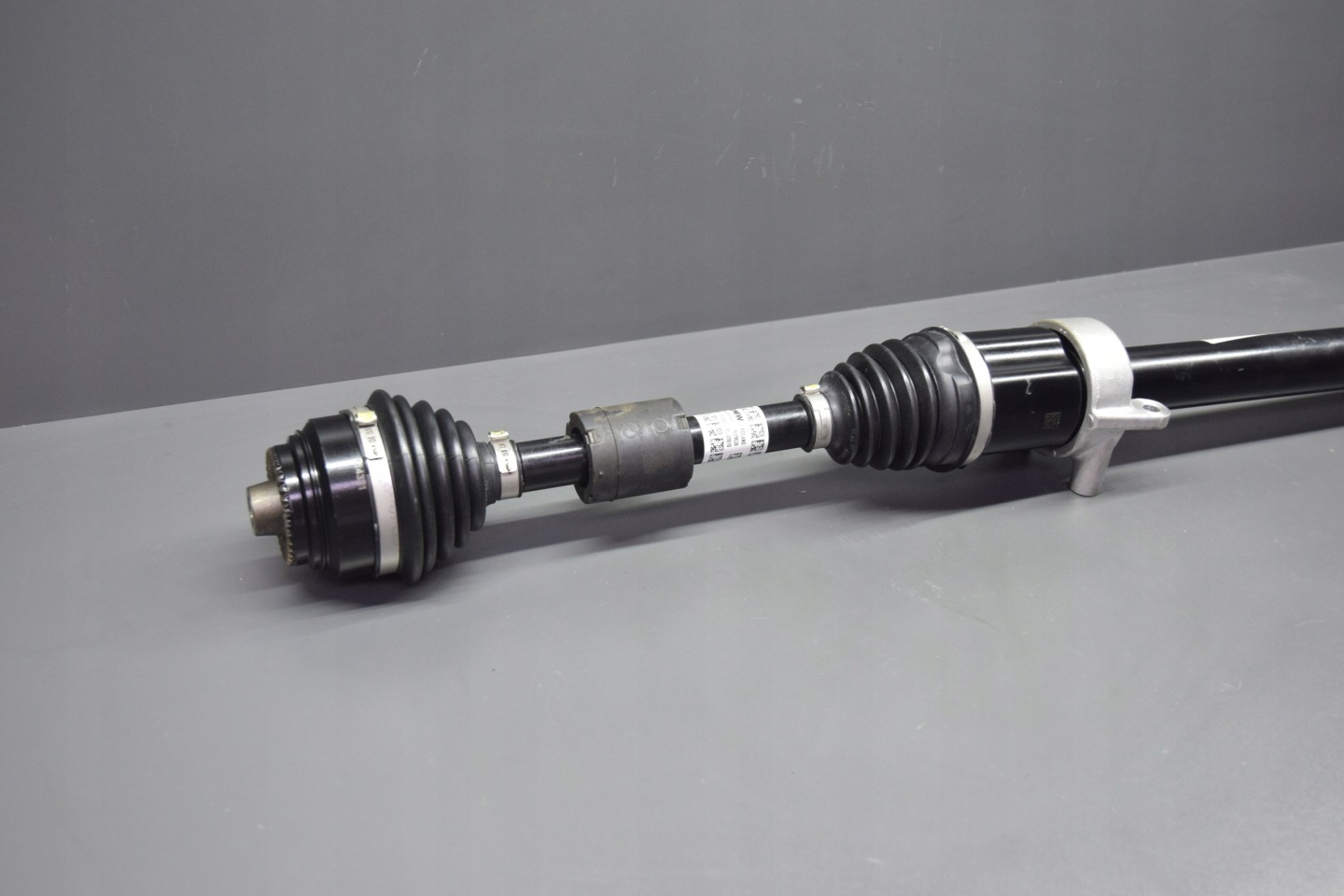 semi-axis right front BMW X1 U11 2 U06 5A44AB0 717km