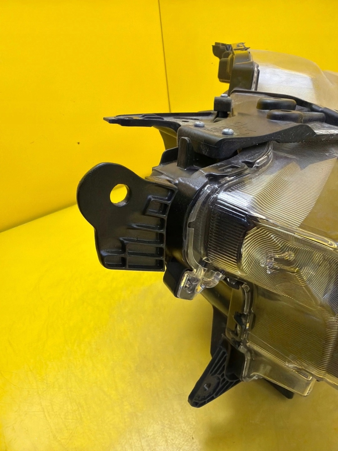light left front Suzuki SX4 S-Cross II Full Led 21
