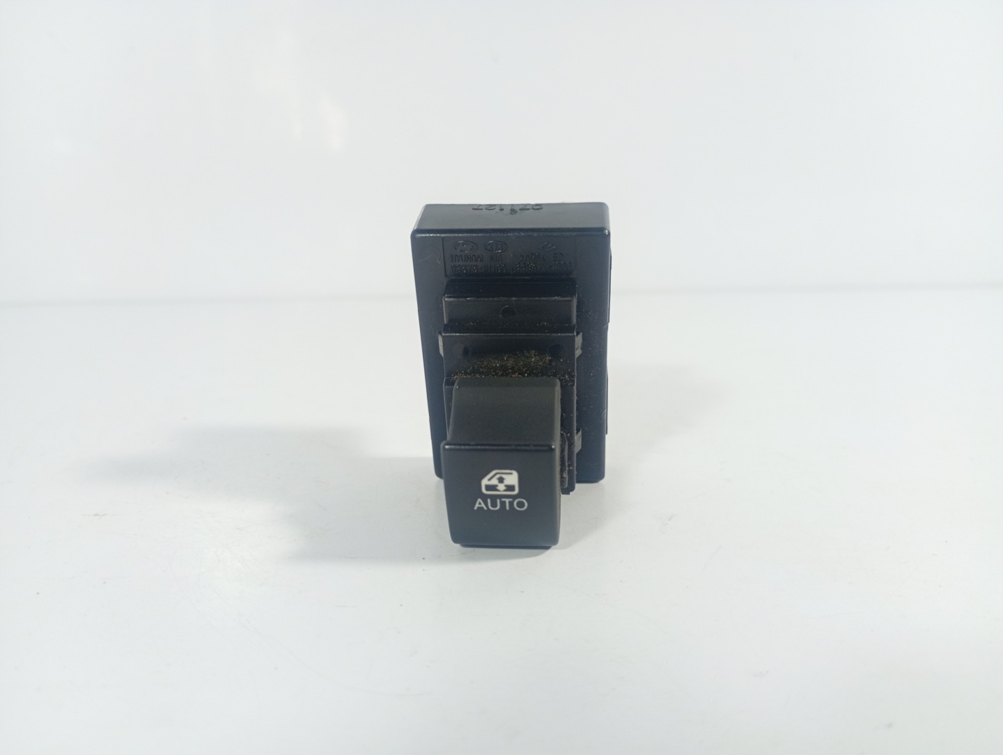 Kia Ceed 1 and 06-12 switch switch regulation PANEL of the window OE 935751H100