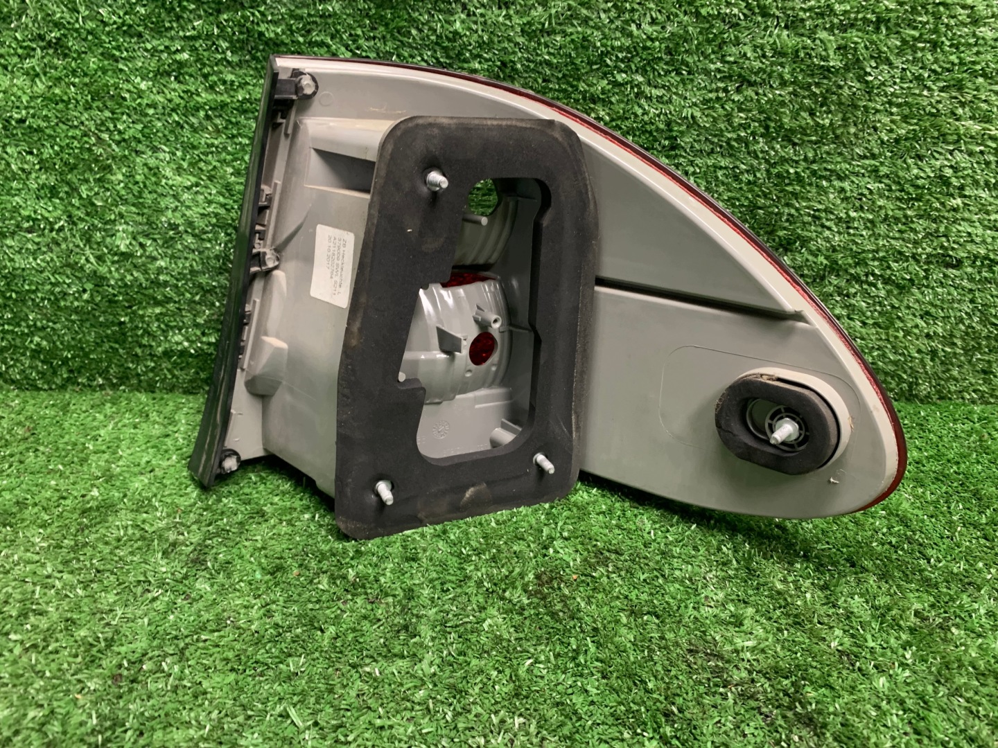 light rear left MERCEDES E W211 LIFT W211 A2118202764
