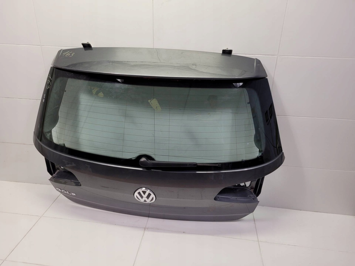 rear trunk door boot Volkswagen Golf 7 2015