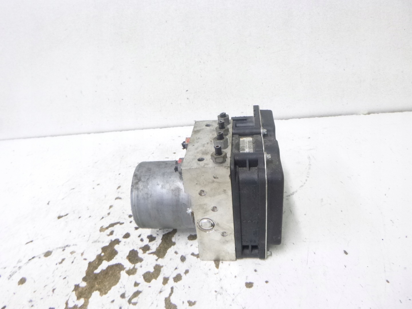 Pompa ABS ESP BMW X3 E83 2.0SD 2008r. 0265950489