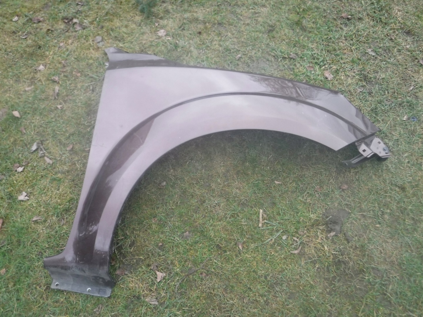 fender right front front Nissan Navara 2017