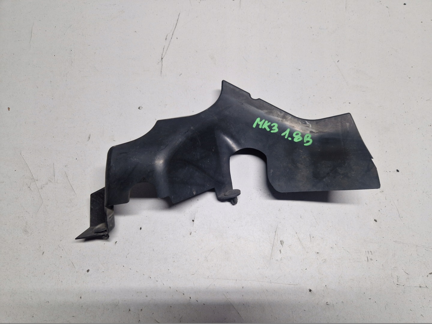 FORD MONDEO MK3 luftansaugkanal 3S71-8311-AB