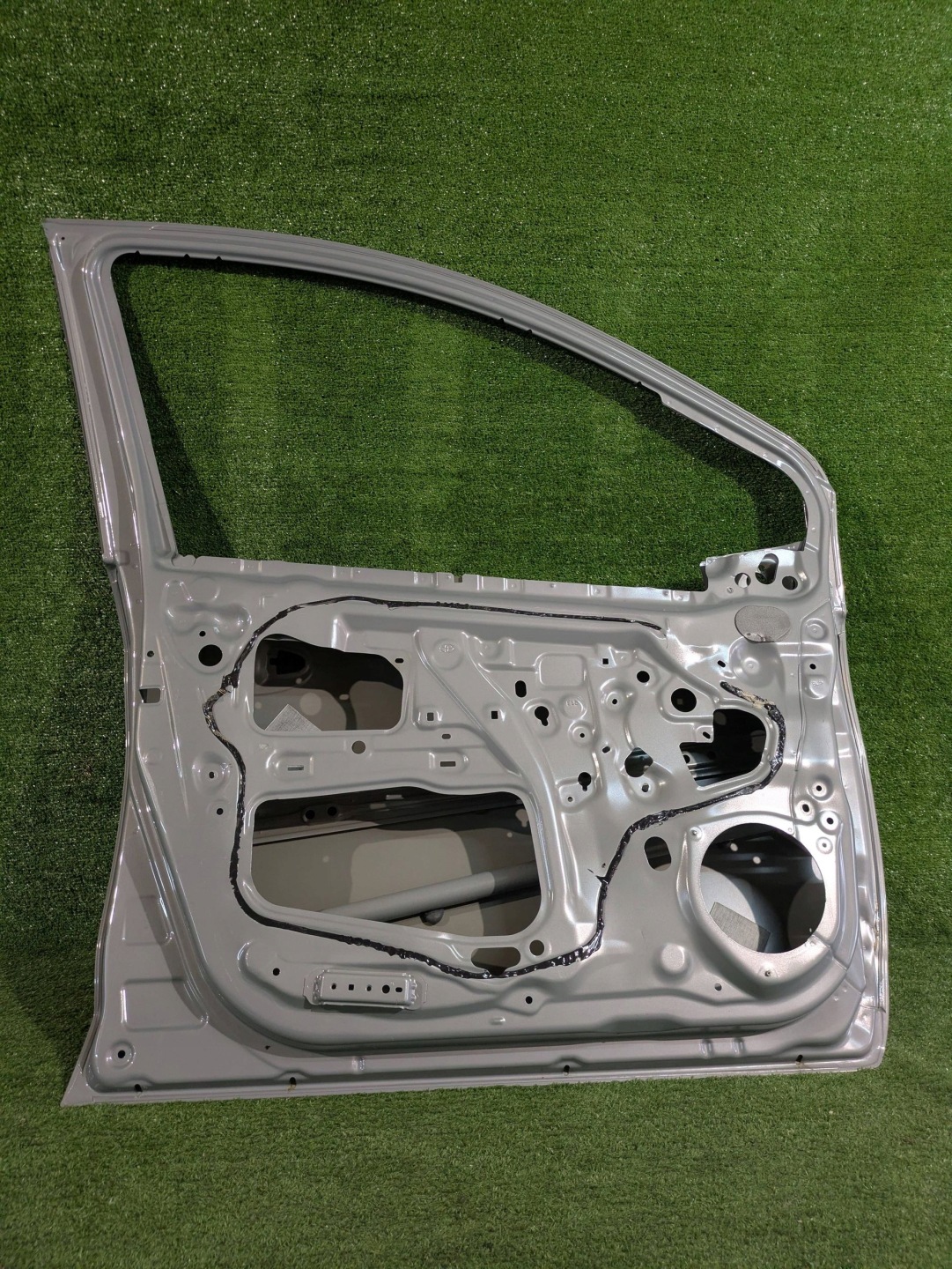 door front left left front TOYOTA YARIS III LIFT NR.D9017
