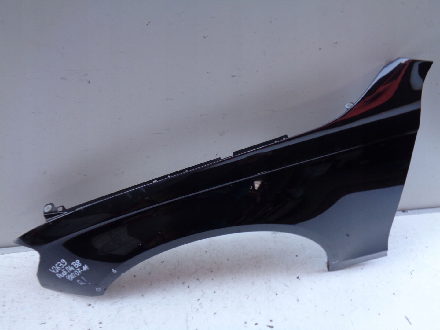 fender left front AUDI A4 B8 8K 8K0 07-11 NR 42639