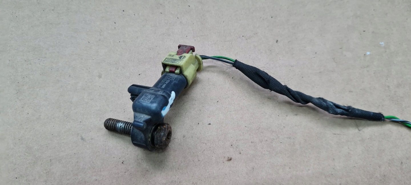 A4 B9 8W S4 impact sensor connecting spoiler 4M0959651 S5 Q7 Q5 A5 8W
