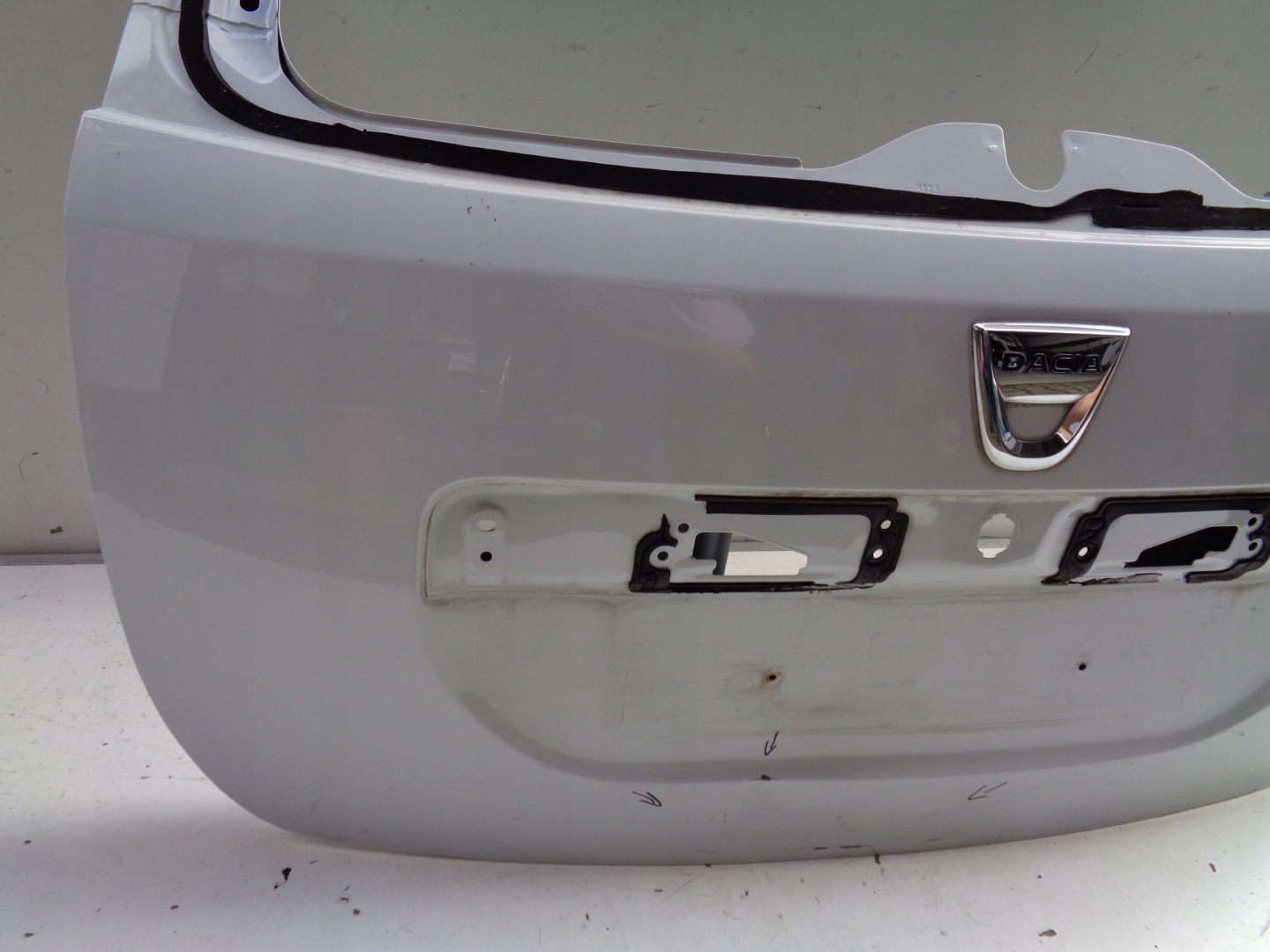 boot doors DACIA LOGAN 12- MCV NR 41045