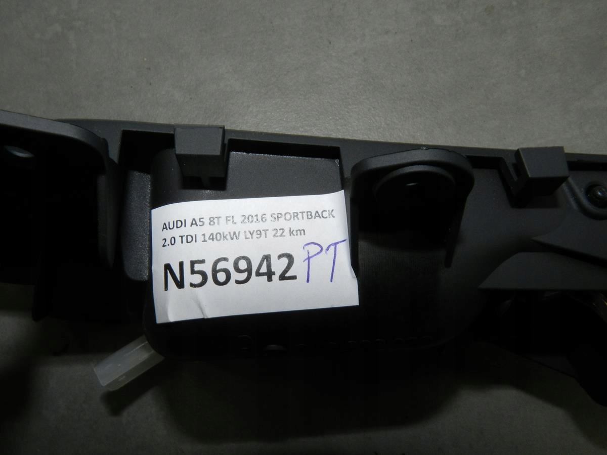 AUDI A5 8T handle WEW right rear part LED 8K0839020