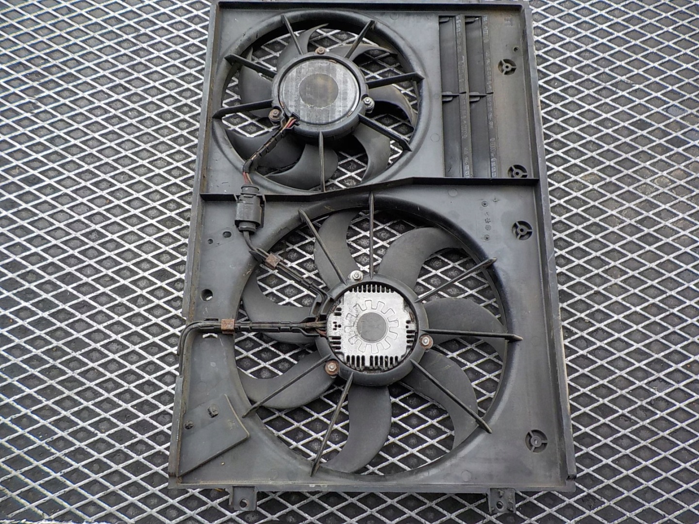 VW AUDI fan module radiator 1K0121205AB