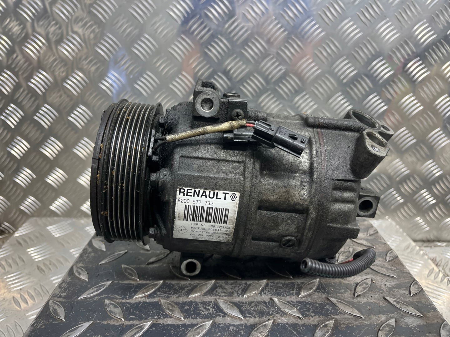 Klimakompressor klimaanlage RENAULT LAGUNA 3 8200577732