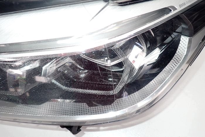 BMW G30 G31 5 ADAPTIVE LED reflektor left light left 7439209-01