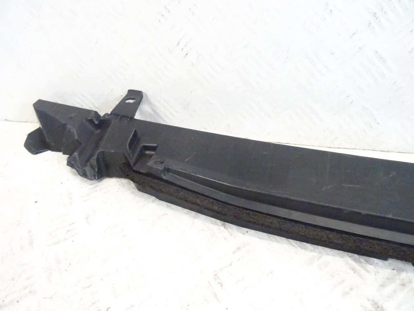 sider ABSORBER of a bumper front TOYOTA COROLLA E21 52618-02180