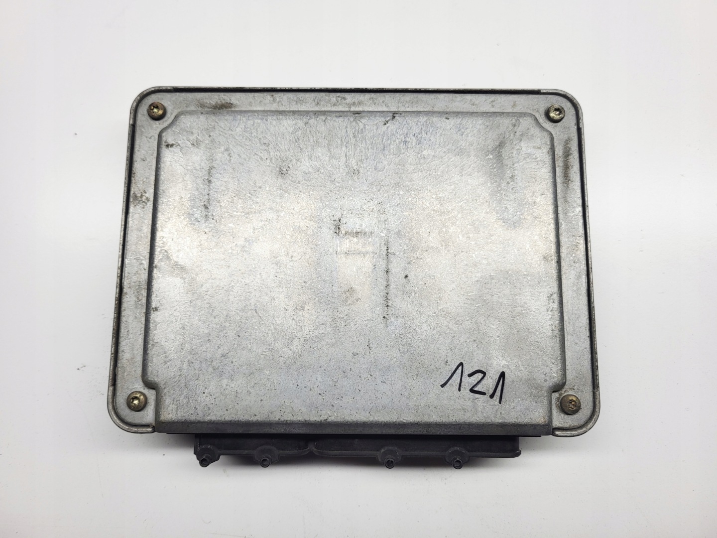 computer control unit of the engine AUDI A3 8L 1.8 20V 06A906018C 0261204126/127