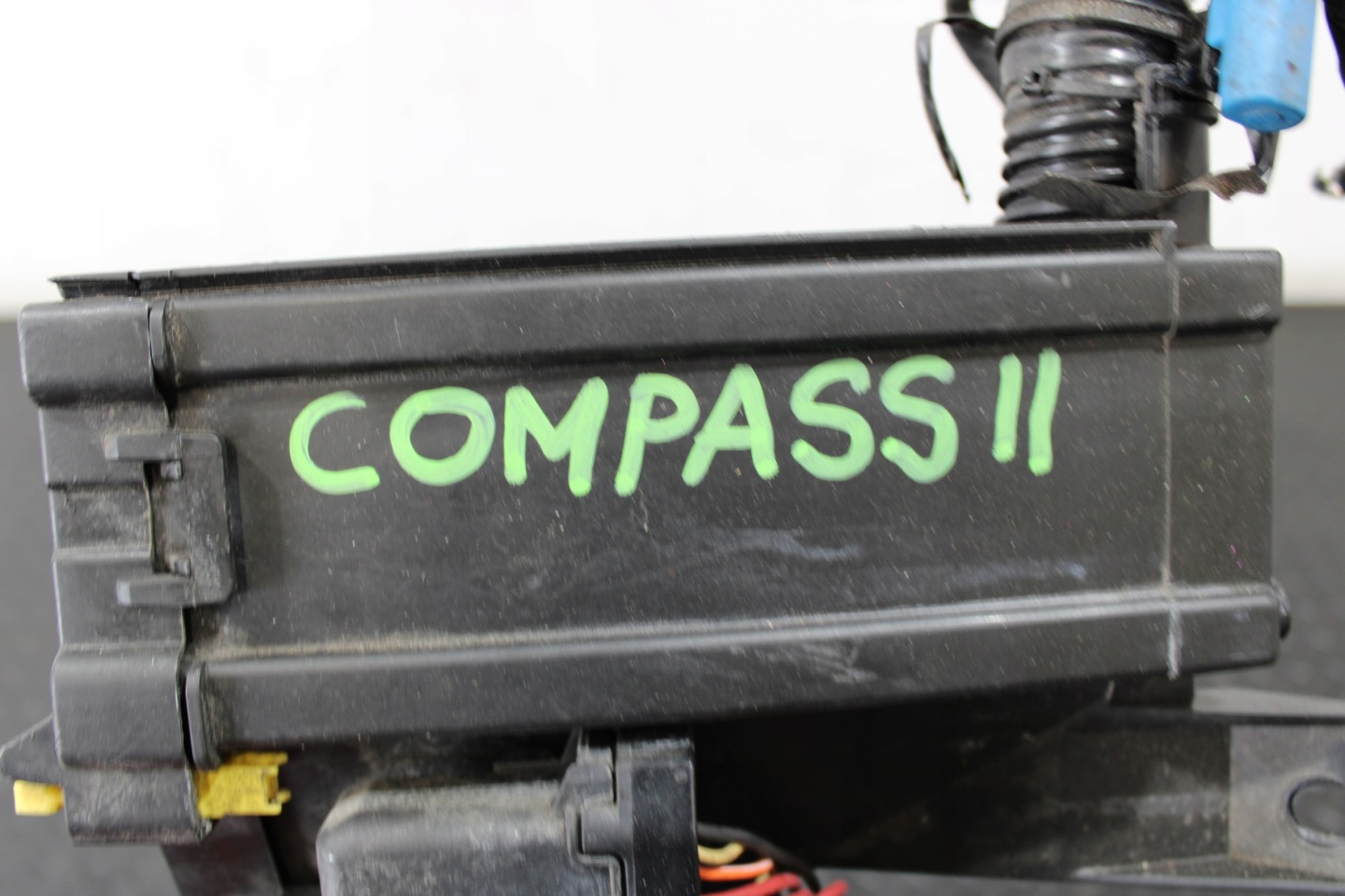 Module fusibles Boîte JEEP COMPASS II 2