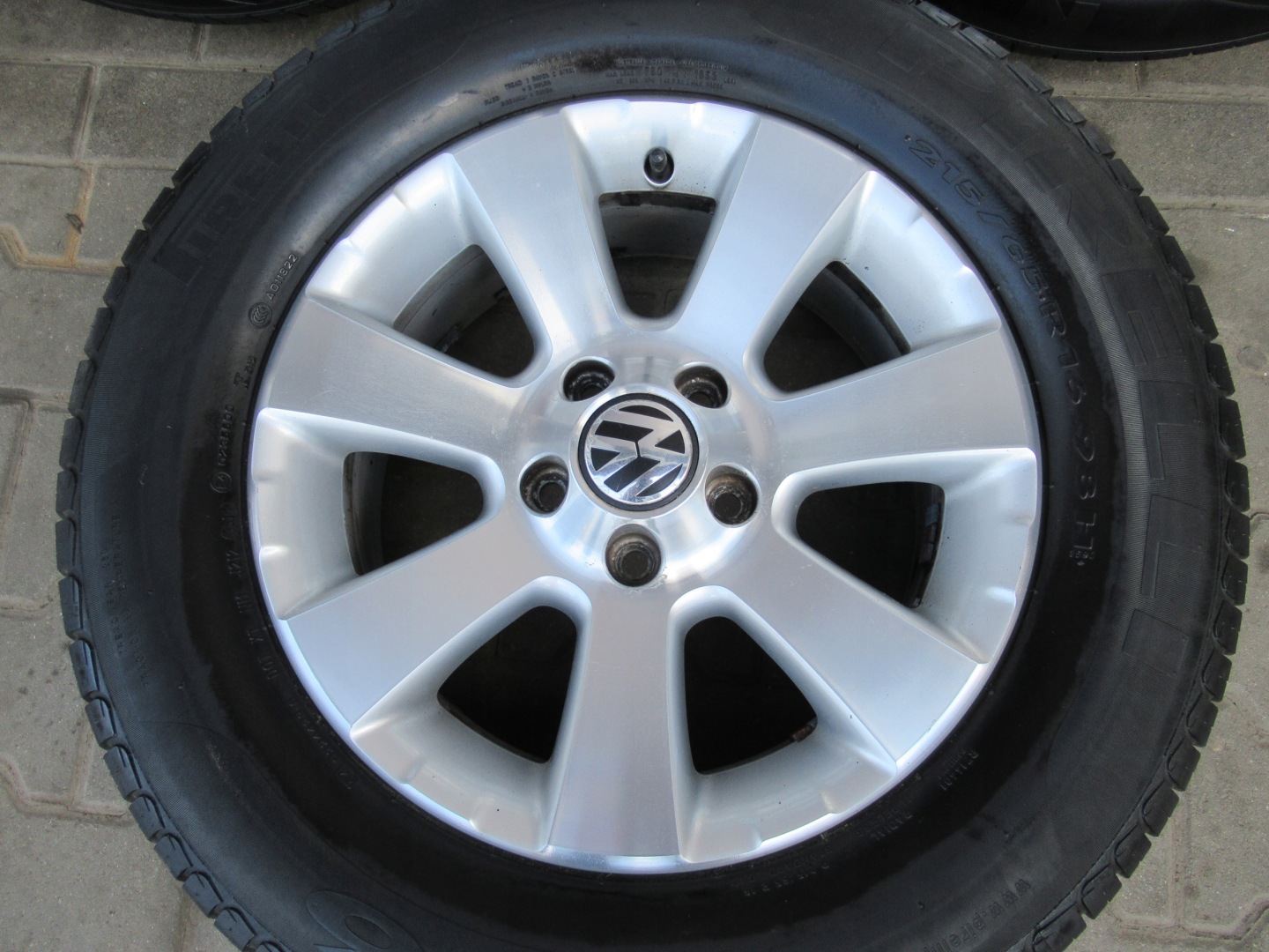 disc 5X112 16 5N0601025A VW TIGUAN 5N