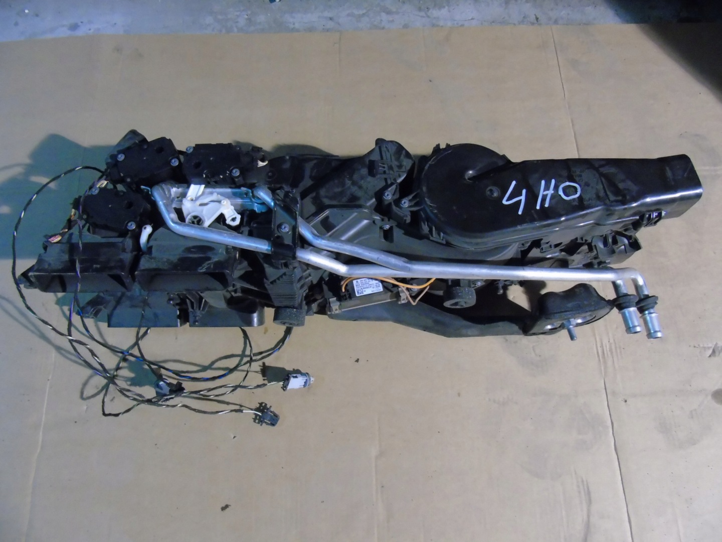 IDEALNA heater rear AUDI A8 4H D4 1
