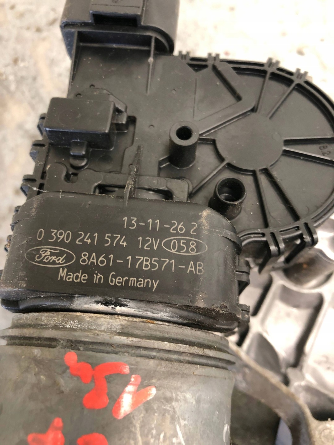 Wischergestänge FORD FIESTA MK7 8A61-17500-AG