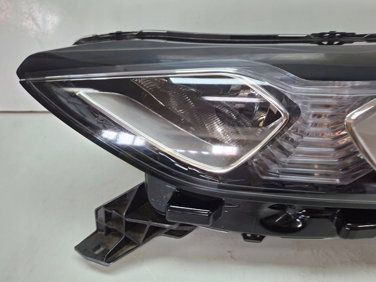 light front left 9820840880 CITROEN DS3 CROSSBACK 2019