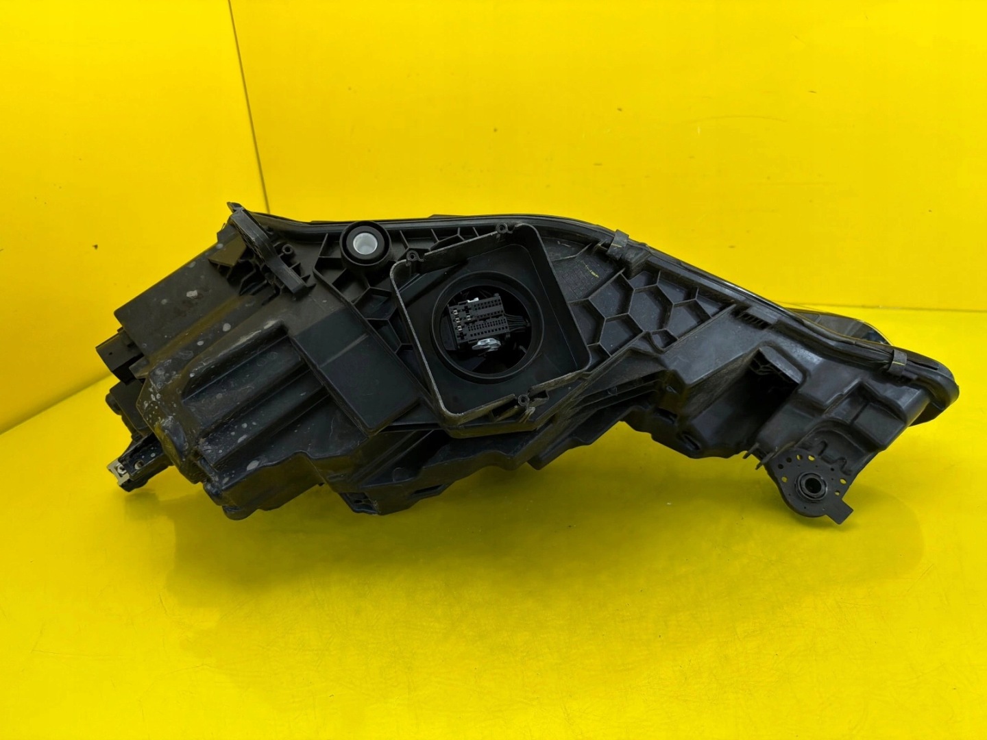 light right Audi Q5 GUB 8MA Matrix 8MA941040D