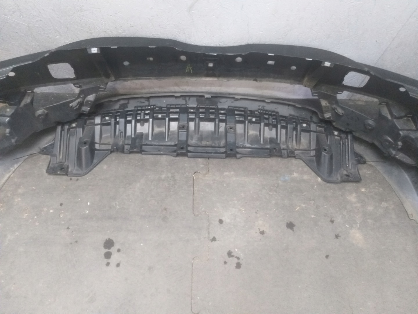 bumper front TOYOTA AURIS II 2 LIFT 15