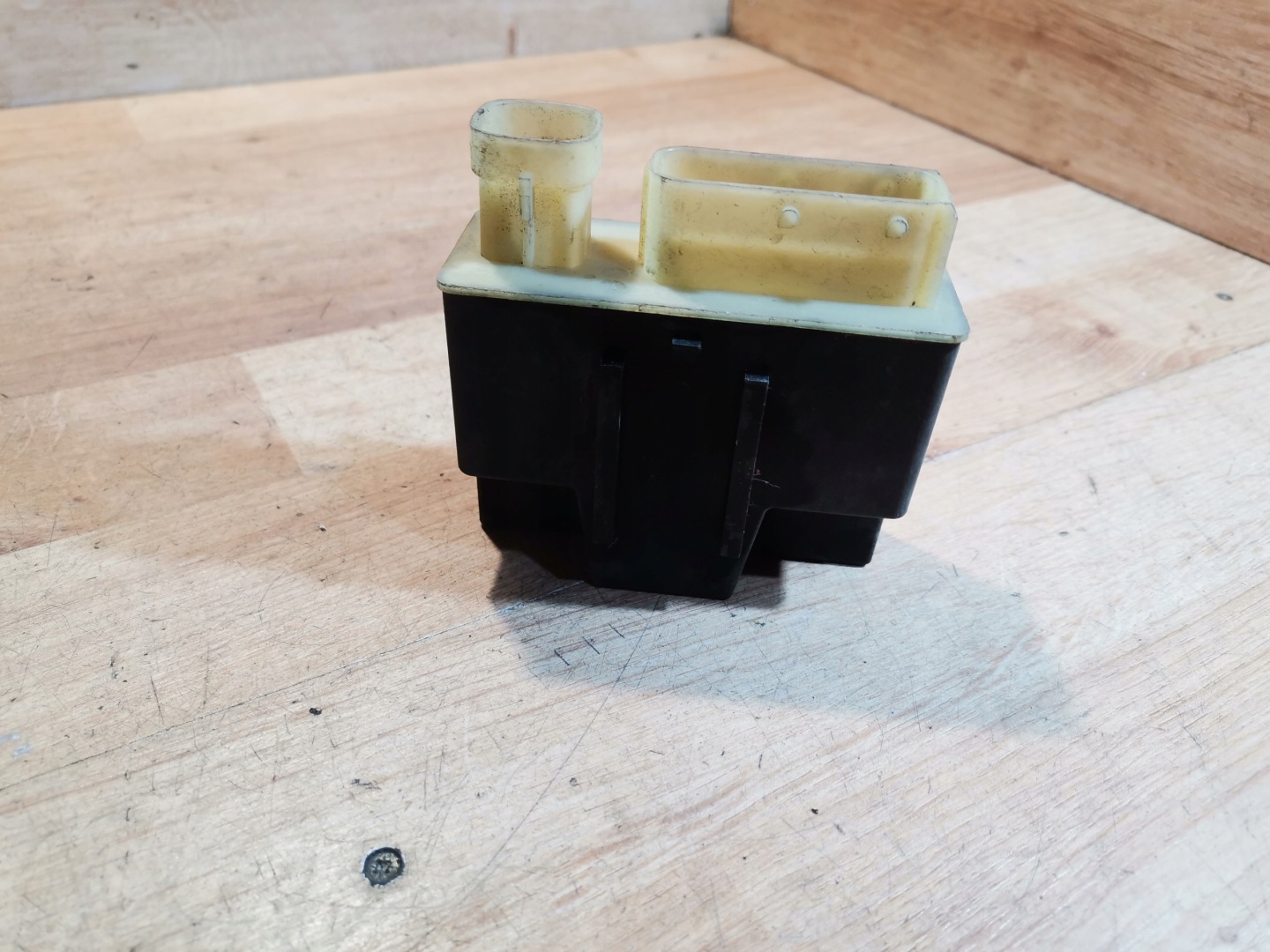 modulo Relè VENTOLA CITROEN PEUGEOT 9652021180