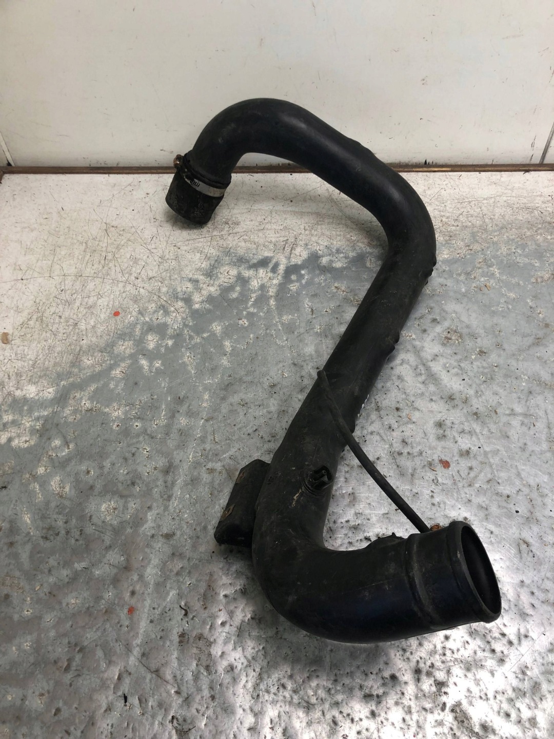 cijev prijenos interkulera MERCEDES SPRINTER W901 9015280308