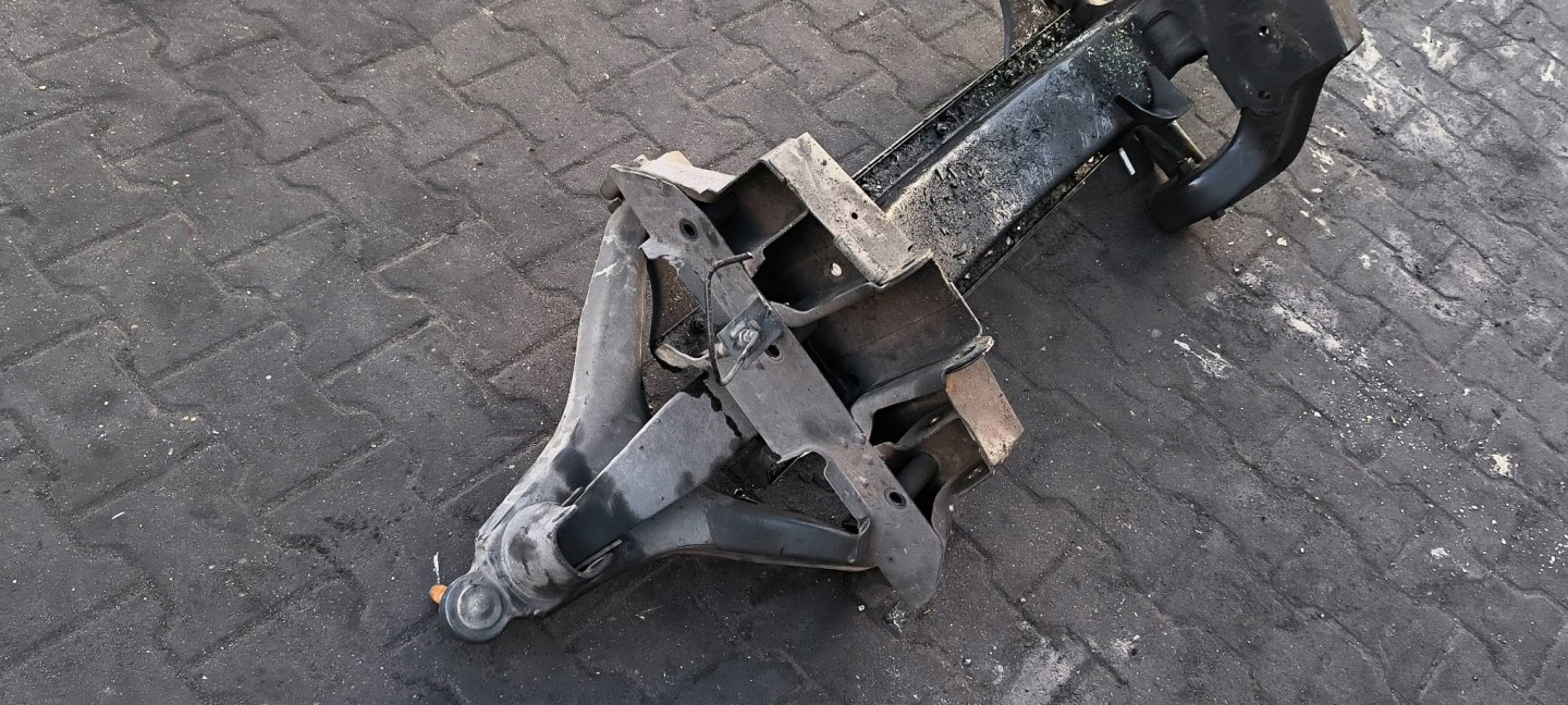 axle beam front 3.0 IVECO DAILY 35S18