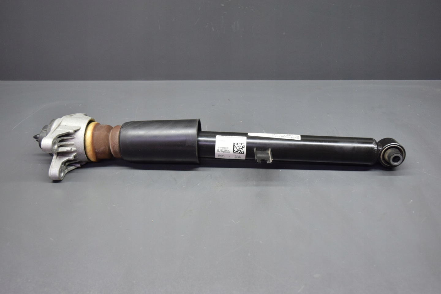 shock absorber left right rear part BMW 4 G22 G23 7792km