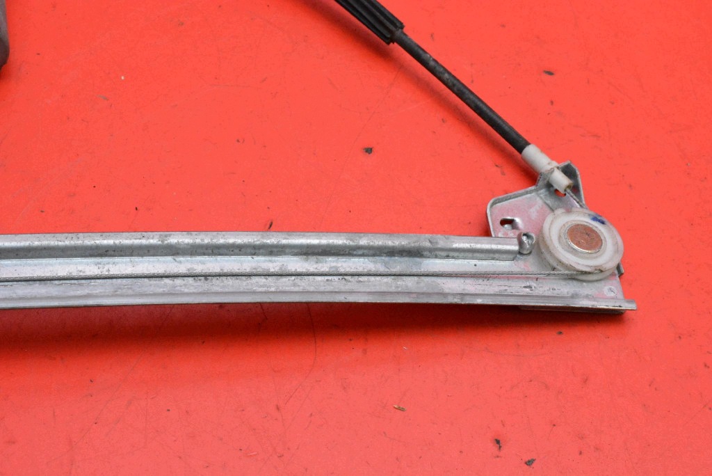 window regulator left front EU 9634456980 PEUGEOT 307 SW KOMBI 01-05