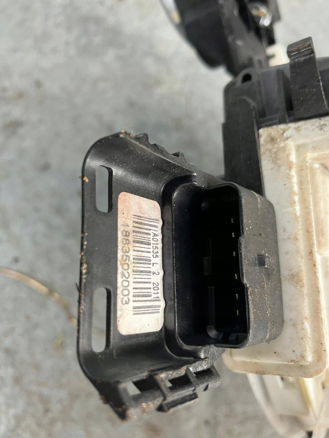 lock door right front PEUGEOT 5008 3008 732290