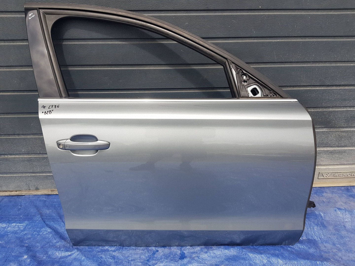 door right front right front AUDI A8 D4 LY7G