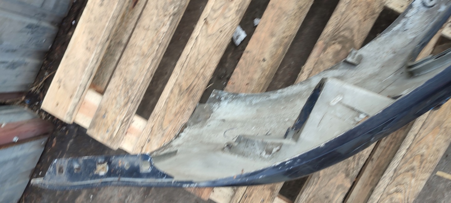 FORD FOCUS MK2 LIFT front bumper 8M5117757A
