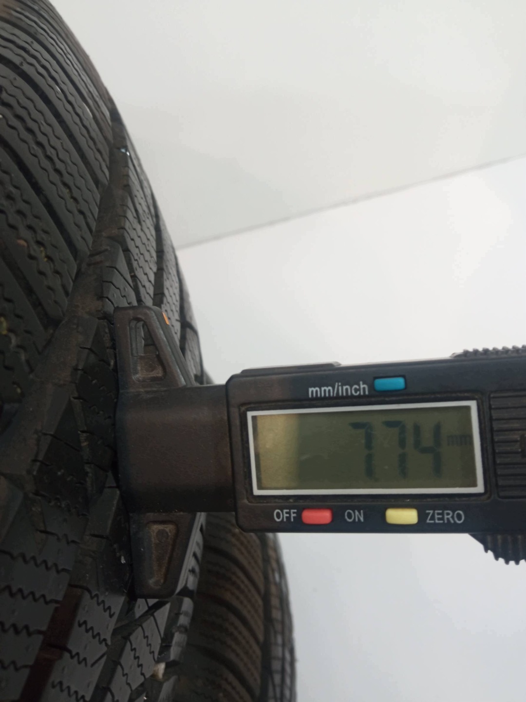 2x tyre winter ZEETEX WP1000 185/65R14 (2724) 7.60 7.74