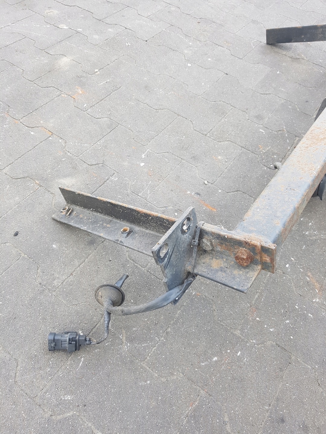 HAK OPEL ASTRA H 027401 AUTO HAK KOMBI