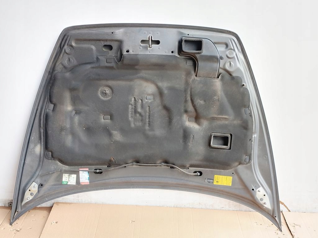 Volvo V50 S40 capot